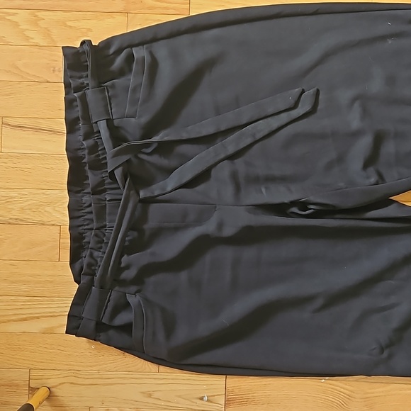 Reitmans paperbag pants - Picture 2 of 4